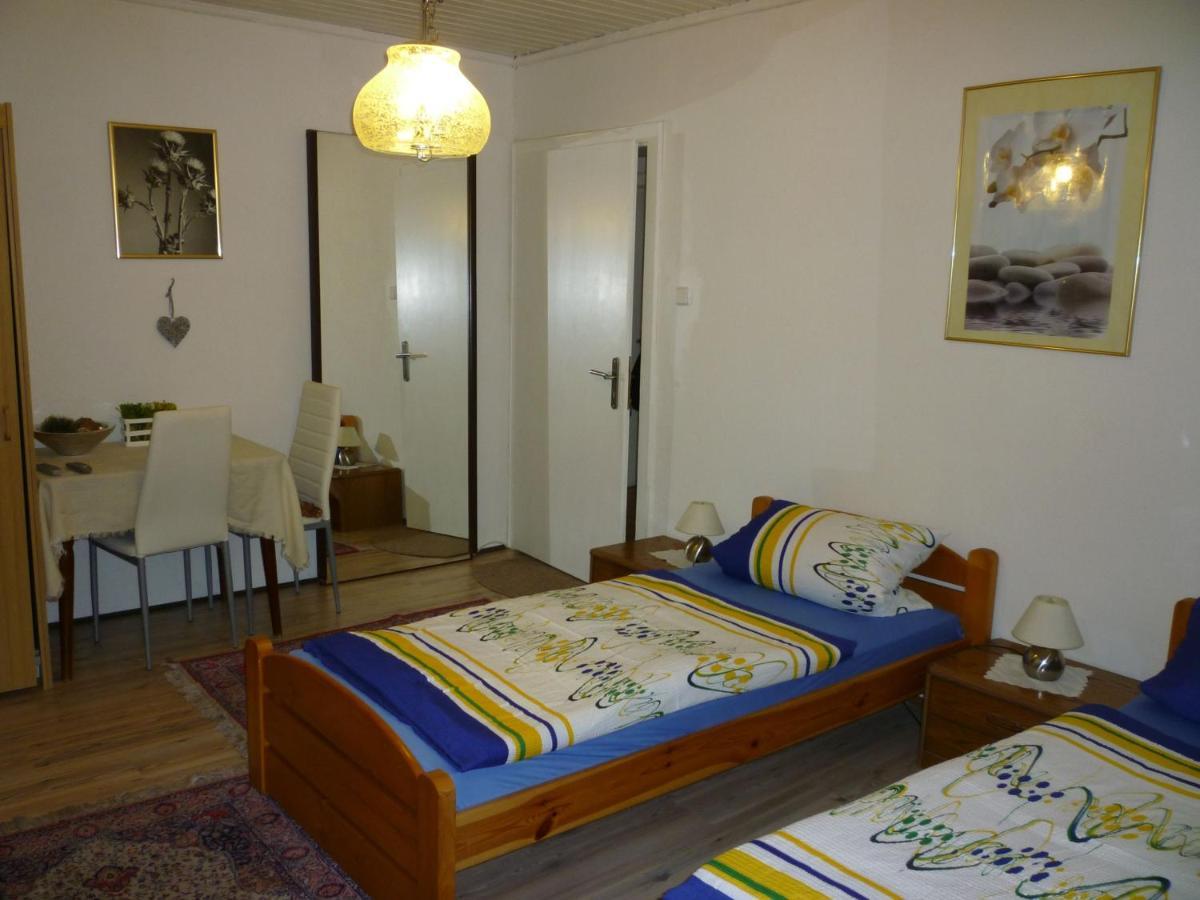 Gasthaus - Pension Am Buchberg Monchsdeggingen Экстерьер фото